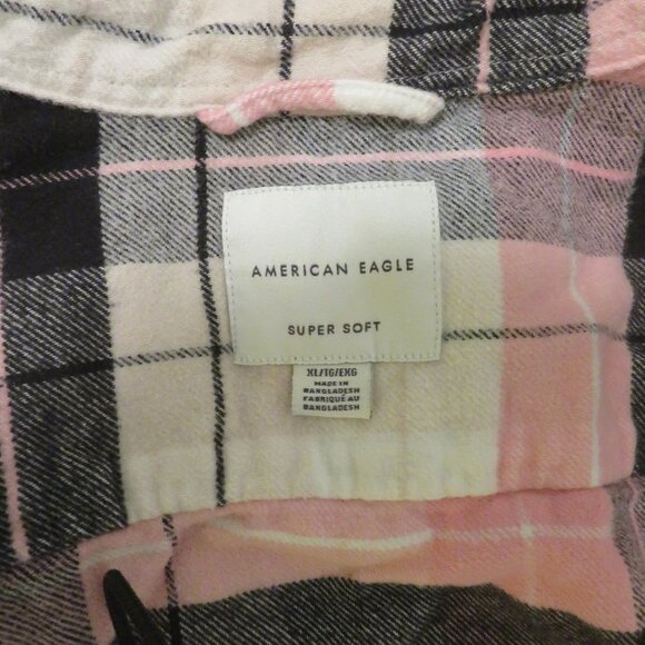 American Eagle Pink Plaid Flannel Shirt. Size XL - Picture 3 of 4
